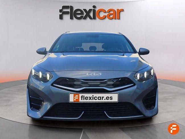 Usado Kia Ceed 141 CV (103 kW) 2022 Gris Utilitario