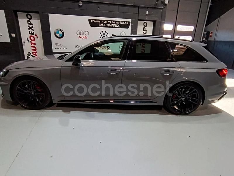 Usado Audi RS4 Comfort 450 CV (330 kW) 2020 Gris / plata Familiar