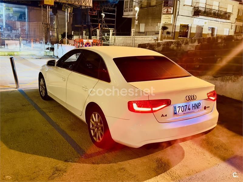Usado Audi A4 S-Line 143 CV (105 kW) 2013 Blanco Berlina