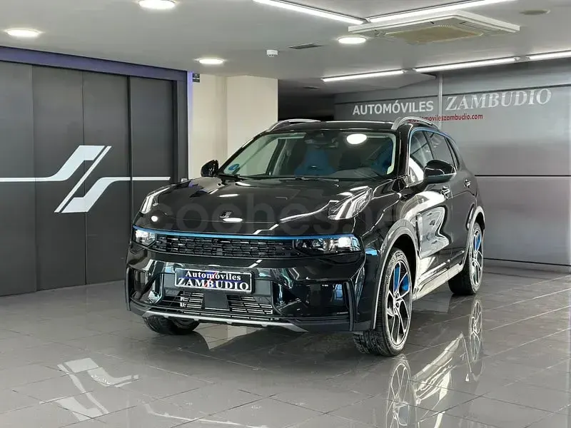 Usado Lynk & Co 01 261 CV (191 kW) 2023 Negro SUV