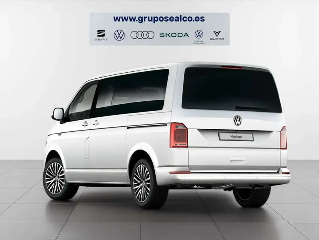 Usado VW Multivan 199 CV (146 kW) 2019 Blanco Monovolumen