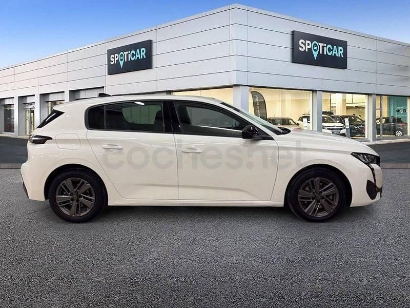Usado Peugeot 308 Active 131 CV (96 kW) 2023 Blanco Berlina