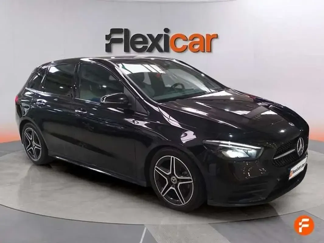Gebraucht Mercedes B200 150 PS (110 kW) 2020 Schwarz Van / Kleinbus