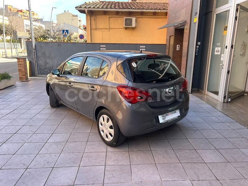 Usado Opel Corsa Selective 90 CV (66 kW) 2016 Gris / plata Berlina