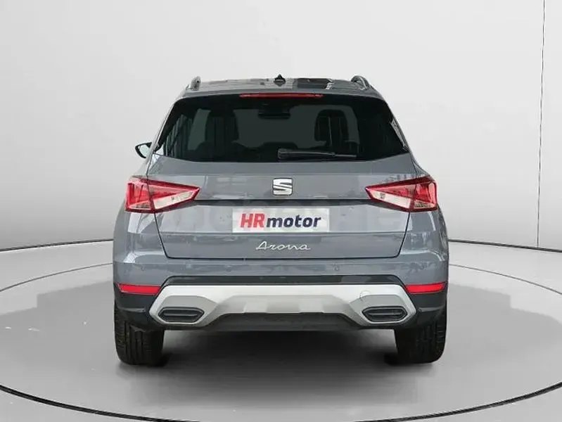 Usado Seat Arona Xperience 115 CV (84 kW) 2025 Negro SUV