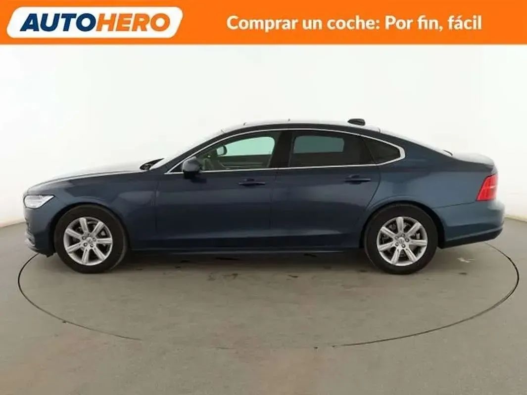 Usado Volvo S90 Momentum 150 CV (110 kW) 2019 Azul Berlina