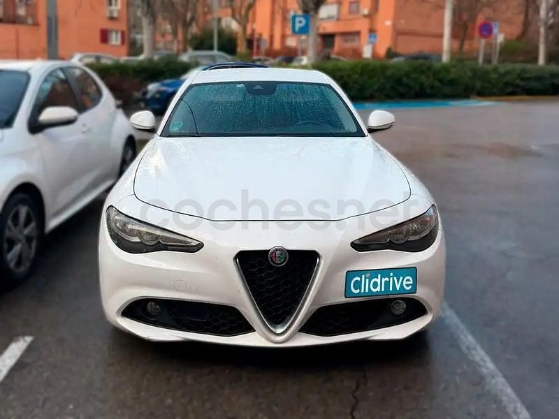 Usado Alfa Romeo Giulia Super 150 CV (110 kW) 2016 Blanco Berlina