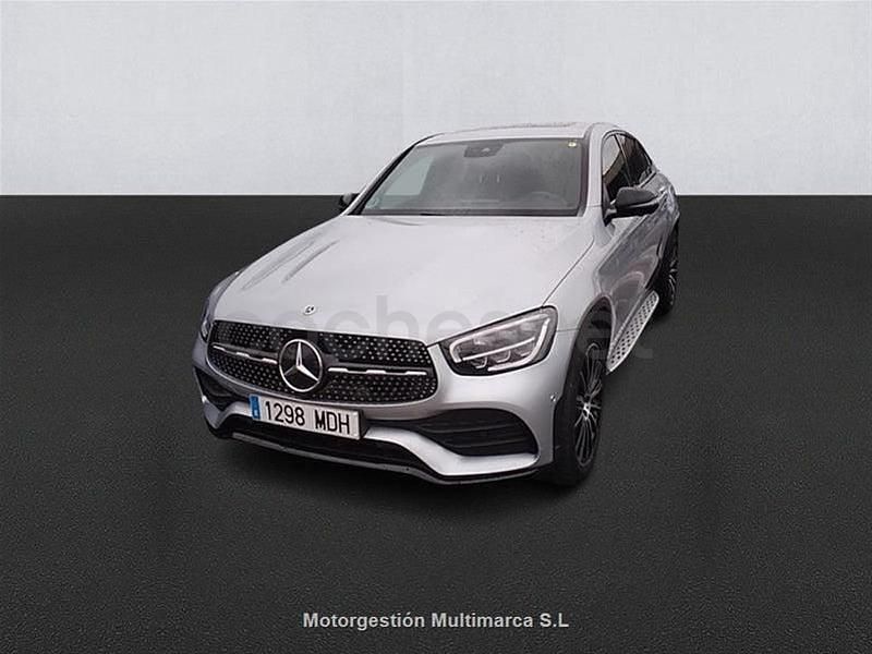 Usado Mercedes GLC220 194 CV (142 kW) 2023 Gris / plata Coupe