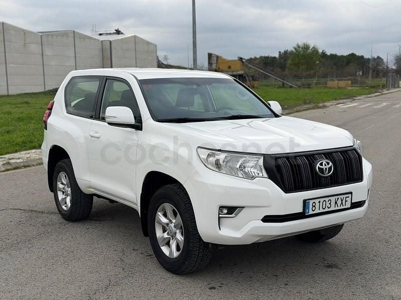Usado Toyota Land Cruiser 177 CV (130 kW) 2019 Blanco SUV
