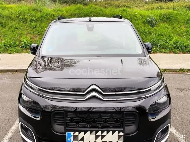 Usado Citroën Berlingo 130 CV (95 kW) 2019 Negro Monovolumen
