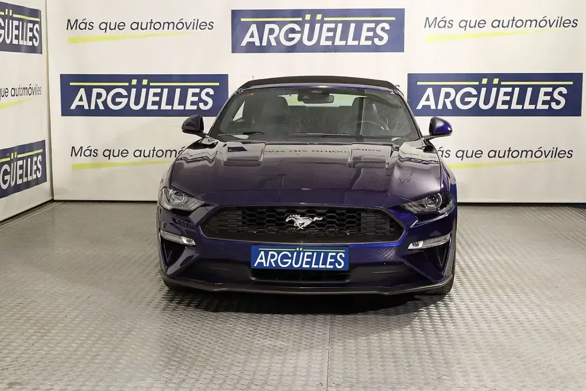 Usado Ford Mustang Convertible 290 CV (213 kW) 2019 Azul Descapotable