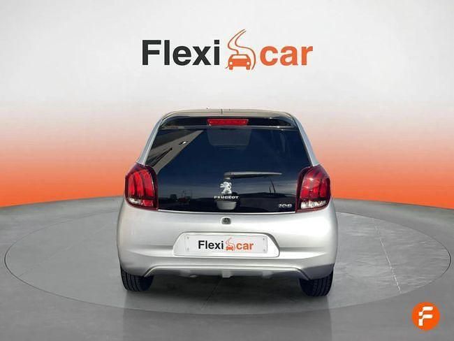 Usado Peugeot 108 Style 72 CV (52 kW) 2020 Gris Utilitario