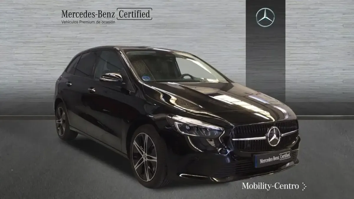 Usado Mercedes B250e 163 CV (119 kW) 2024 Negro noche Utilitario