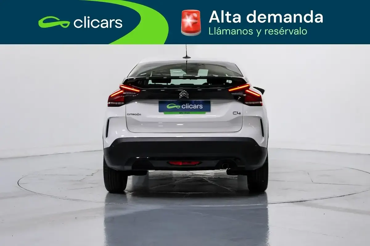 Usado Citroën C4 Feel 110 CV (80 kW) 2021 Blanco Berlina