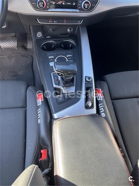 Usado Audi A4 Design 150 CV (110 kW) 2018 Gris / plata Berlina
