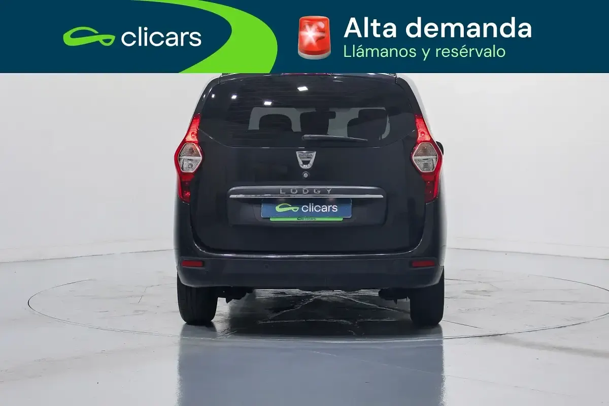 Usado Dacia Lodgy Comfort 110 CV (80 kW) 2020 Negro Monovolumen