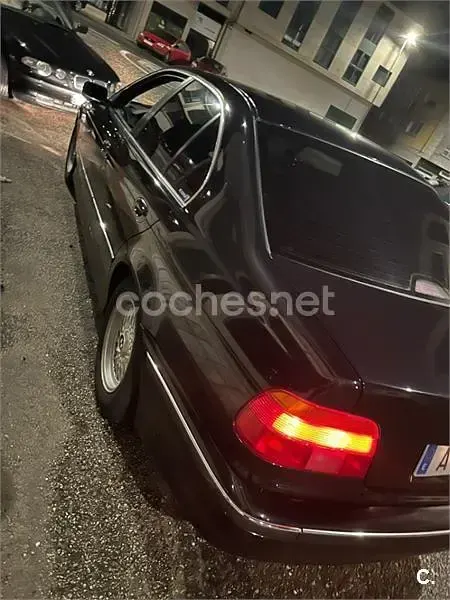 Usado BMW 523 170 CV (125 kW) 1996 Negro Berlina