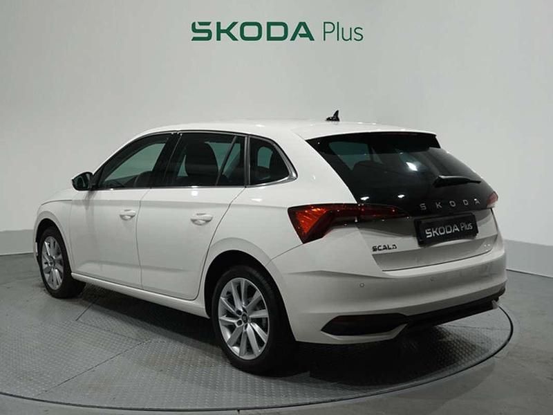 Ny Skoda Scala Selection 116 HK (85 kW) 2025 Hvid Hatchback