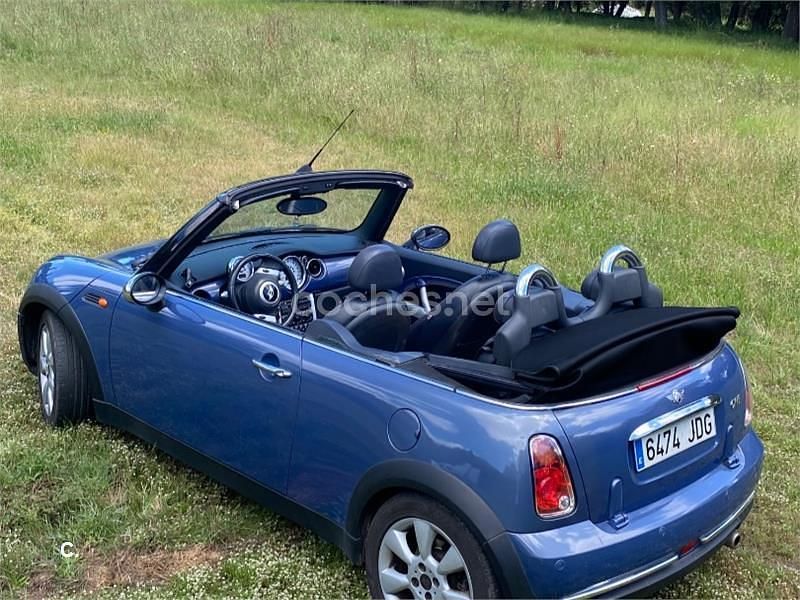 Usado Mini One Cabriolet 90 CV (66 kW) 2006 Azul Descapotable