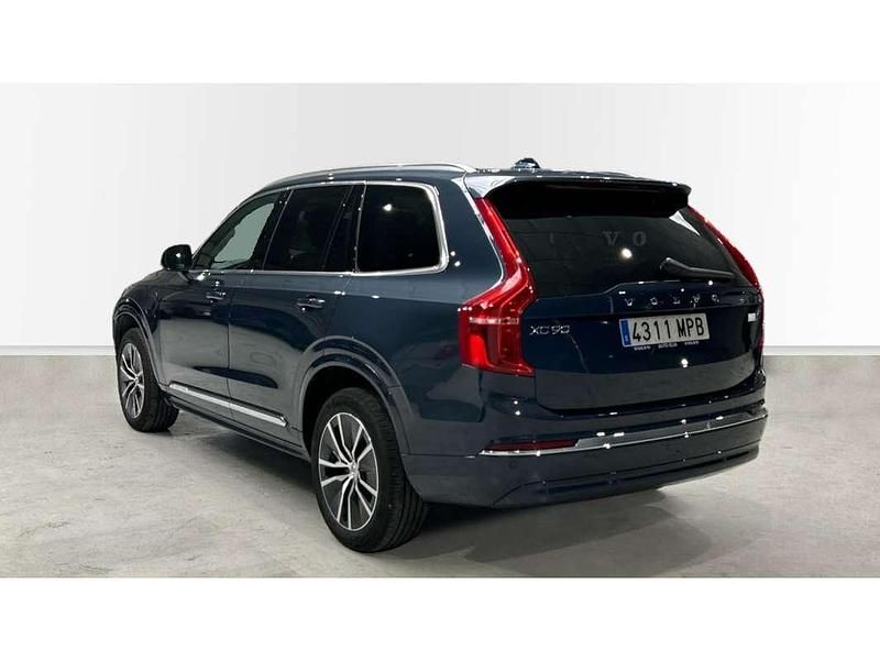 Usado Volvo XC90 Core 455 CV (334 kW) 2024 Azul SUV