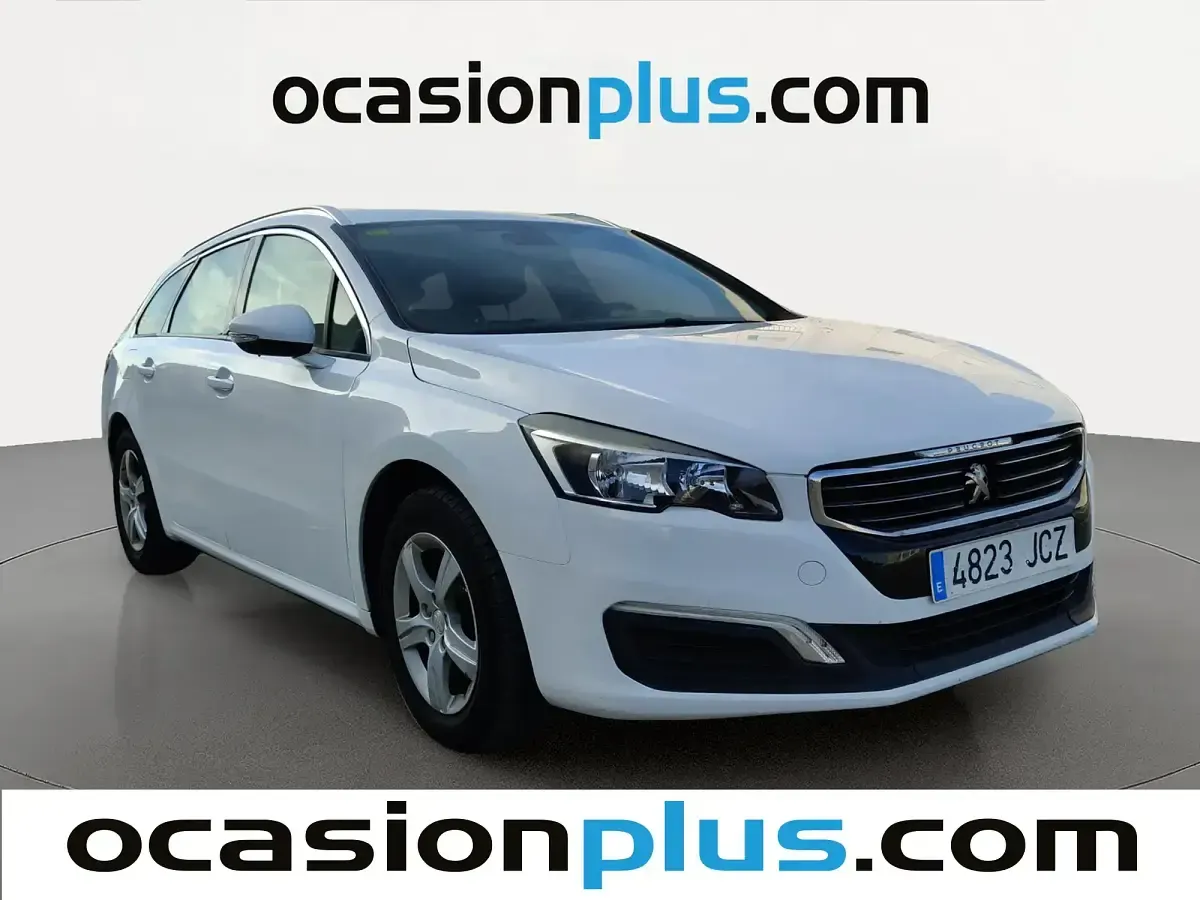 Usado Peugeot 508 Active 115 CV (84 kW) 2015 Blanco Familiar