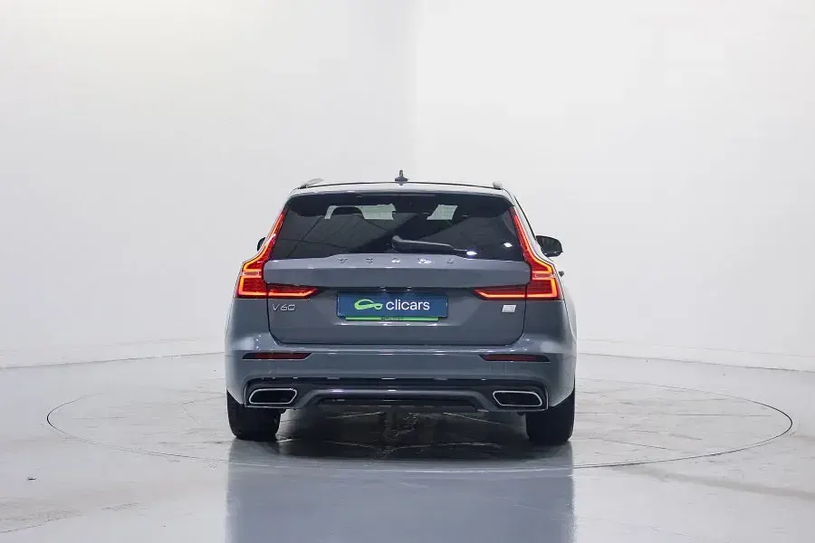 Usado Volvo V60 R-Design 350 CV (257 kW) 2022 Familiar