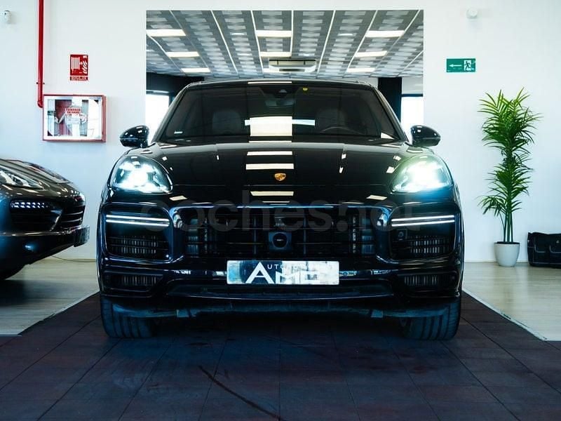 Usado Porsche Cayenne Turbo 550 CV (404 kW) 2019 Negro SUV