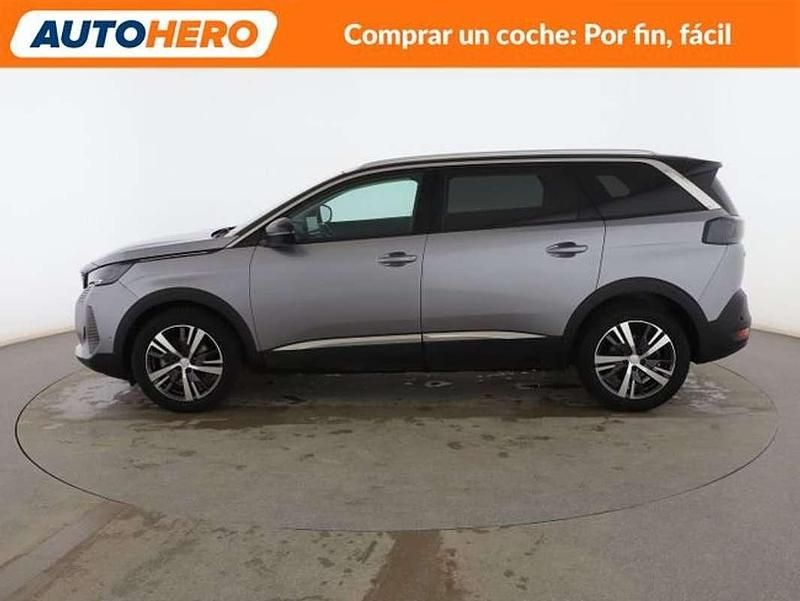 Usado Peugeot 5008 Allure 131 CV (96 kW) 2022 Gris SUV