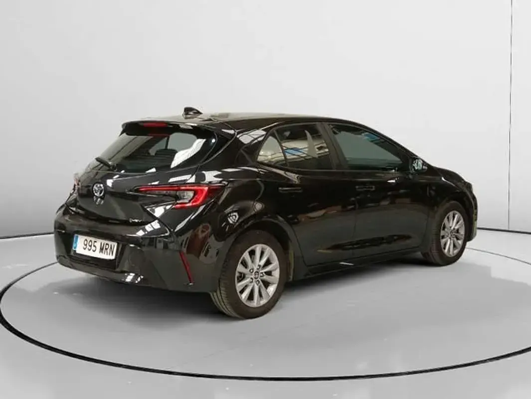 Usado Toyota Corolla Active 140 CV (102 kW) 2024 Blanco Utilitario