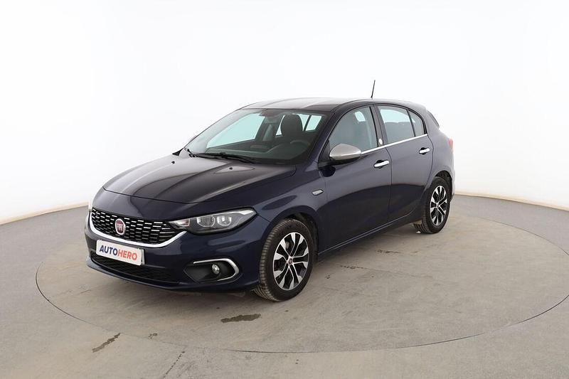 Usado Fiat Tipo Mirror 95 CV (69 kW) 2019 Azul Berlina