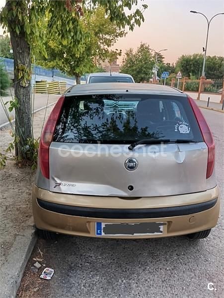 Gris / plata Usado 2005 Fiat Punto Dynamic Utilitario | 1250 € (Precio justo) - Imagen 1/4