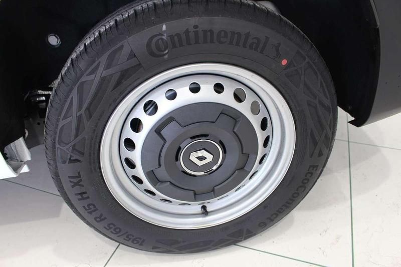 Usado Renault Kangoo 95 CV (69 kW) 2024 Blanco Monovolumen