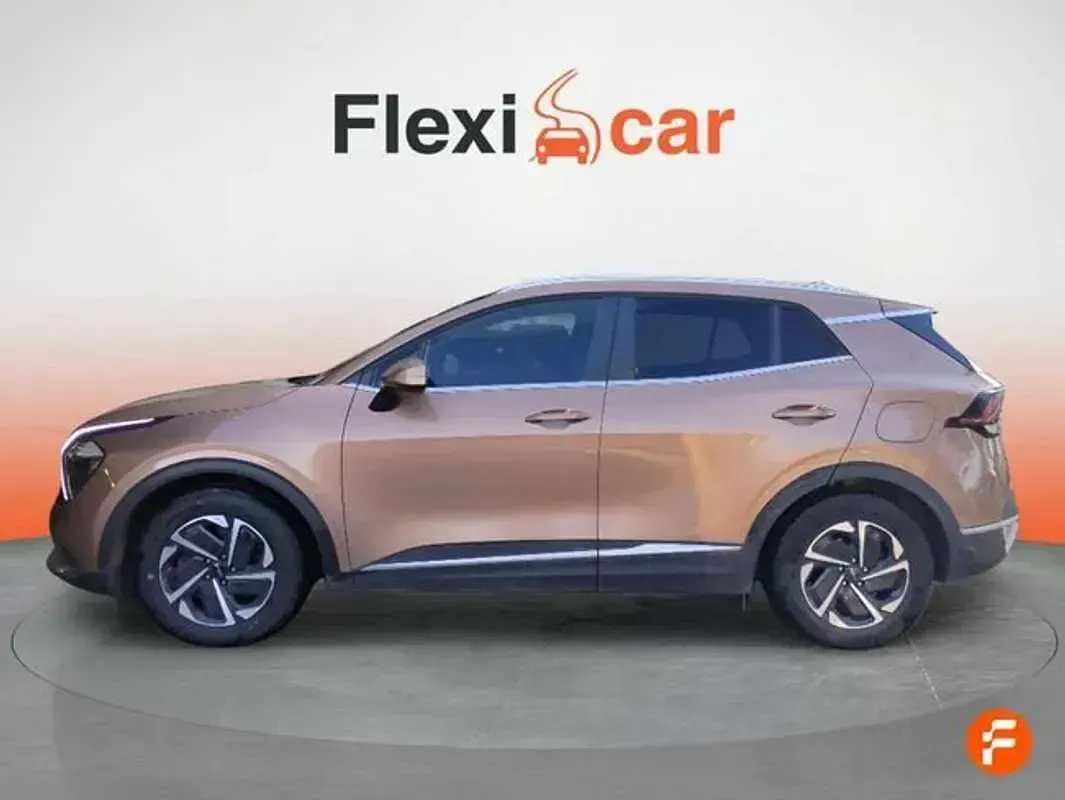 Usado Kia Sportage 179 CV (131 kW) 2022 Beige SUV