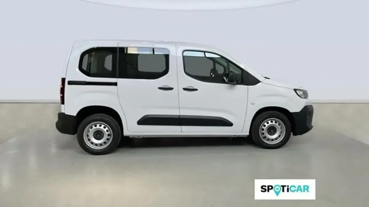 Nuevo Citroën Berlingo 100 CV (73 kW) 2025 Blanco Monovolumen