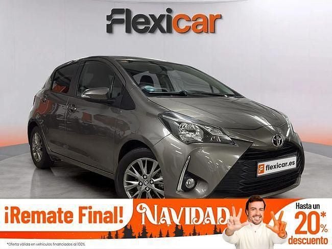 Gris Usado 2019 Toyota Yaris Active Berlina | 11.290 € (Precio justo) - Imagen 1/4