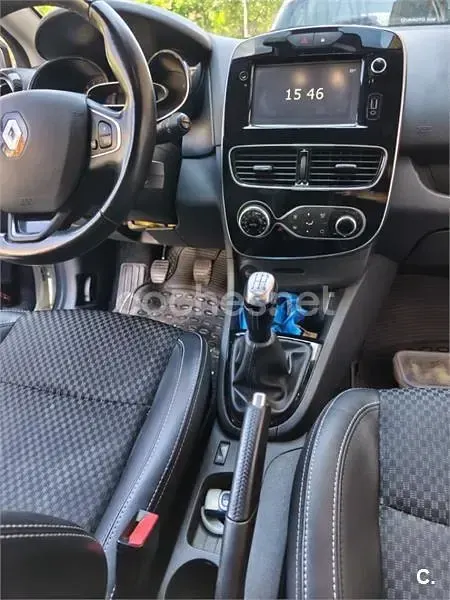 Usado Renault Clio IV Zen 90 CV (66 kW) 2017 Blanco Berlina