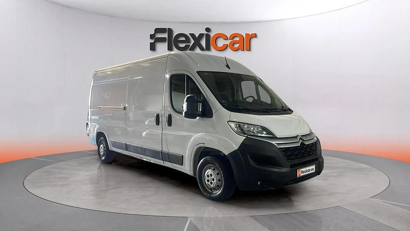 Begagnad Citroën Jumper 140 HK (102 kW) 2022 Minibuss