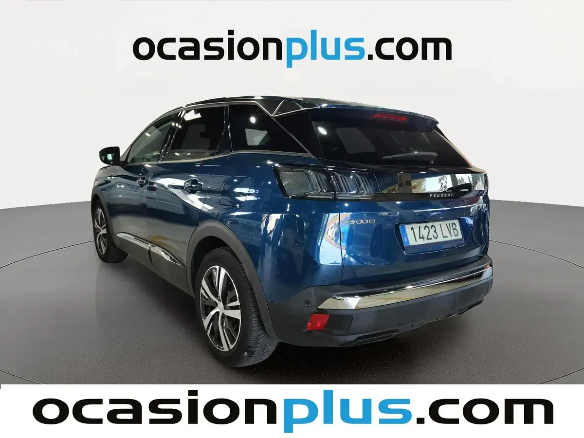 Usado Peugeot 3008 Allure 225 CV (165 kW) 2021 Azul SUV