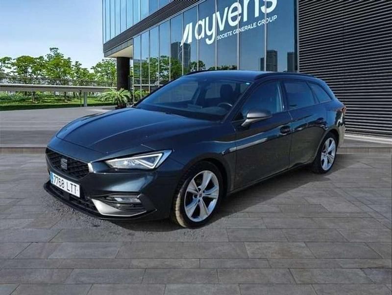 Usado Seat Leon ST FR 150 CV (110 kW) 2021 Gris Familiar