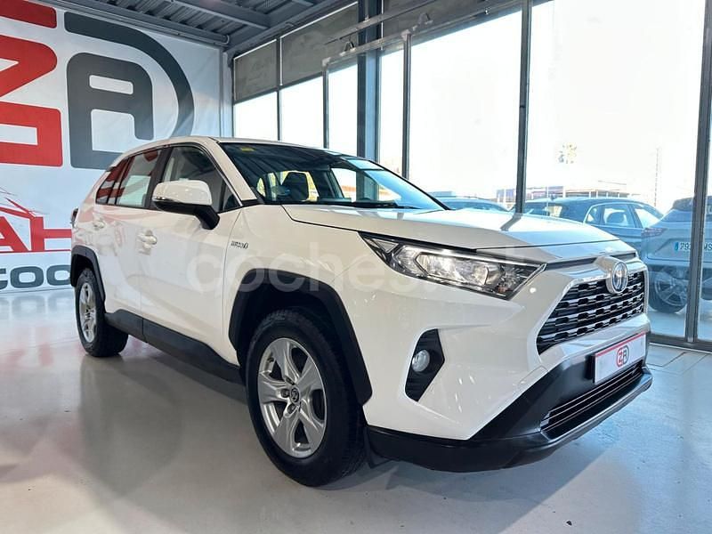 Usado Toyota RAV4 Hybrid Business Edition 222 CV (163 kW) 2020 Blanco SUV