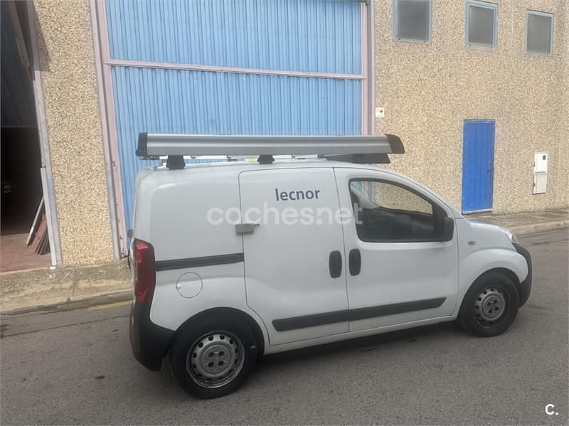 Usado Citroën Nemo Attraction 75 CV (55 kW) 2016 Blanco Monovolumen