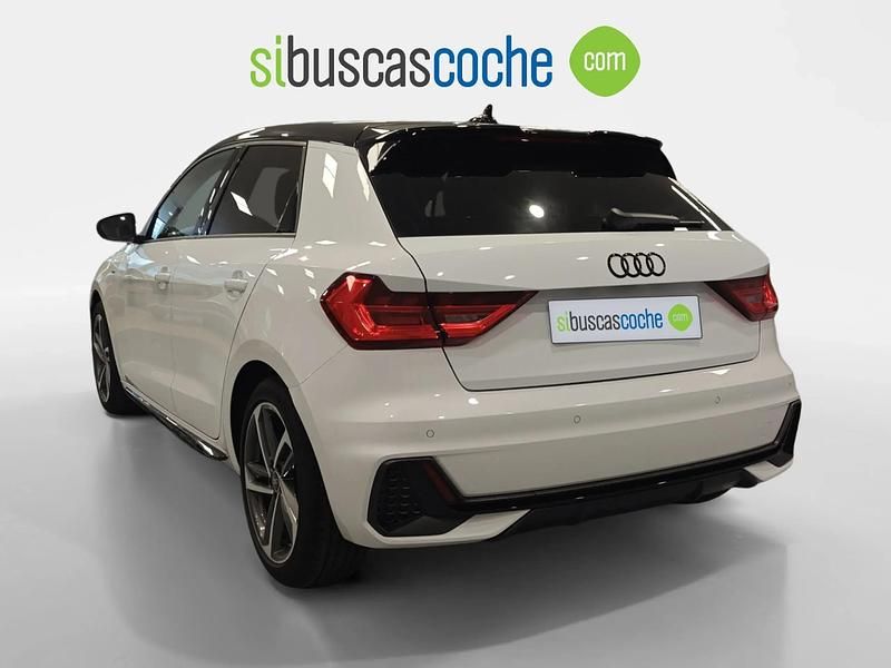 Usado Audi A1 Sportback 116 CV (85 kW) 2025 Azul Utilitario