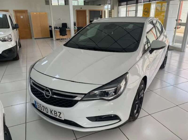 Usado 2017 Opel Astra Dynamic Utilitario | 11.500 € (Caro) - Imagen 1/4