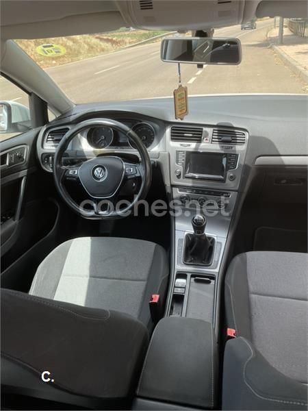 Blanco Usado 2014 VW Golf VII Berlina | 9000 € (Un poco caro) - Imagen 1/1