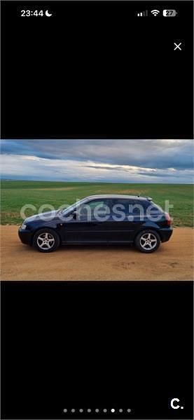 Usado Audi A3 Ambiente 110 CV (80 kW) 2000 Azul Berlina