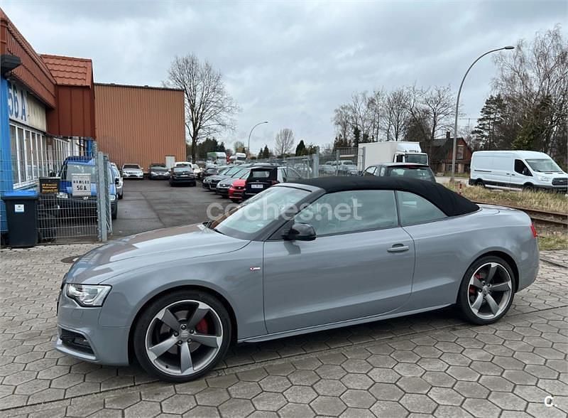 Usado Audi A5 Cabriolet S-Line 245 CV (180 kW) 2014 Gris / plata Descapotable