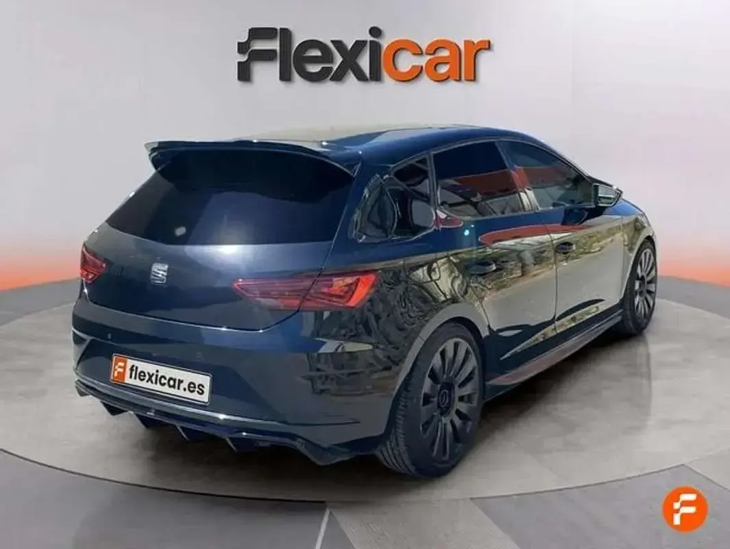Usado Seat Leon ST FR 150 CV (110 kW) 2019 Negro Familiar