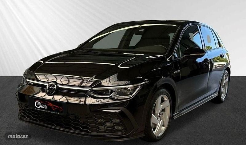Negro Usado 2021 VW Golf VIII GTD Berlina | 29.990 € (Super precio) - Imagen 1/4