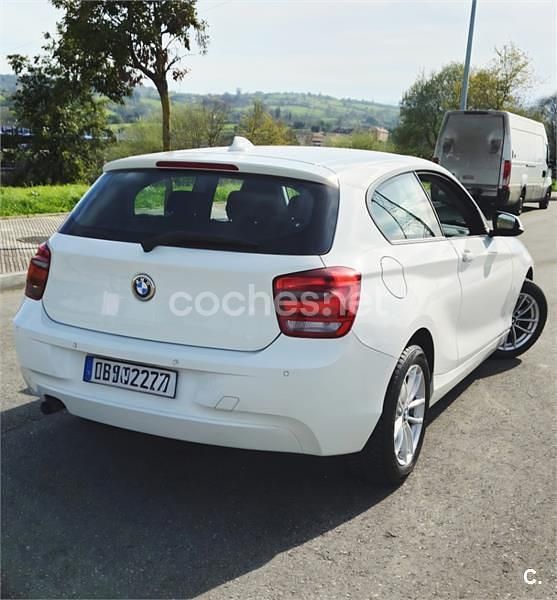 Begagnad BMW 116 Sport Line 136 HK (100 kW) 2014 Vit Halvkombi