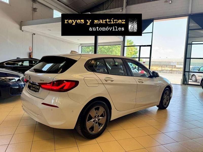 Usado BMW 118 136 CV (100 kW) 2021 Blanco Utilitario